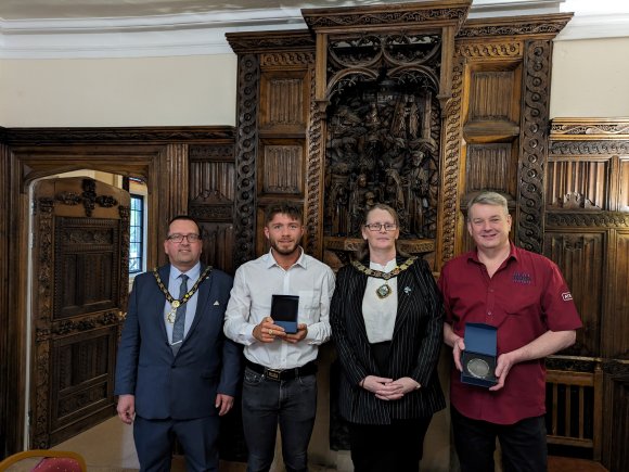 Winners of Mayor's Awards 2023 - 2024

(From left to right Mayor's Consort, Cllr Paul Harley, Mr Todd Tompkins,
Town Mayor, Cllr Tracey Smith, and Mr Ian Griffiths)

(Photograph courtesy of Northamptonshire Telegraph)

~~~